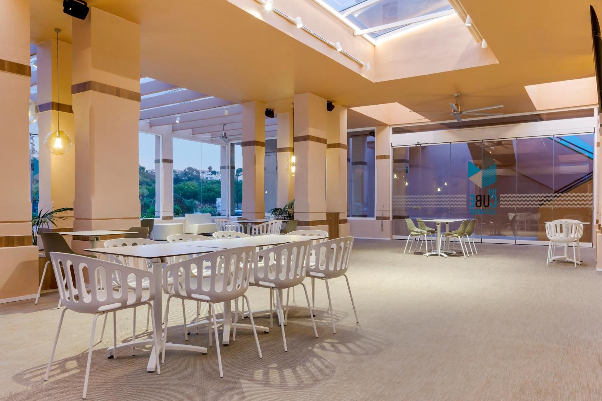 Los Amigos Beach Club La Cala De Mijas Exterior photo
